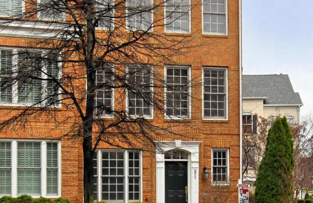 371 CAMERON STATION BOULEVARD - 371 Cameron Station Boulevard, Alexandria, VA 22304