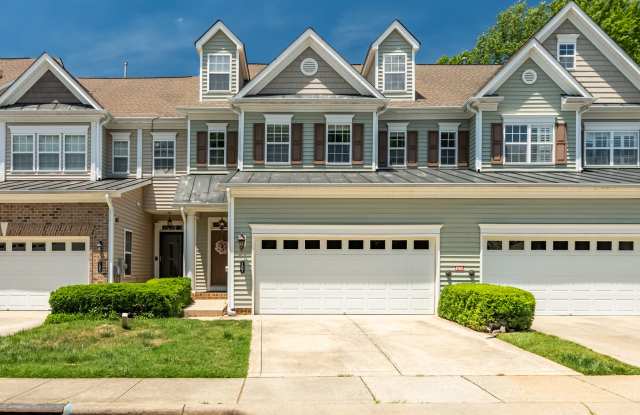 Gorgeous Lake Hogan Farms townhome available NOW! photos photos