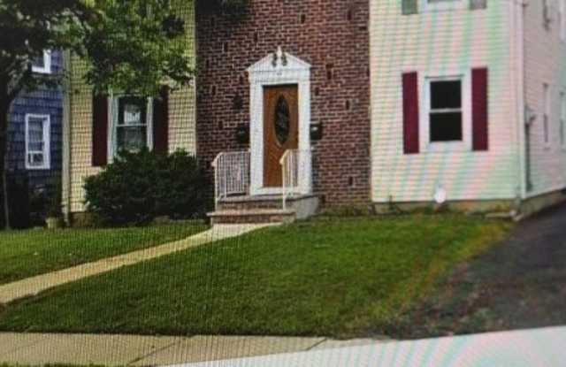 299 Wilson Ave photos photos