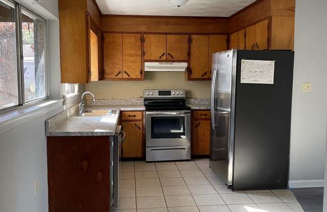 2206 Tompkins Ave. - 2206 Tompkins Avenue, Albany, GA 31705