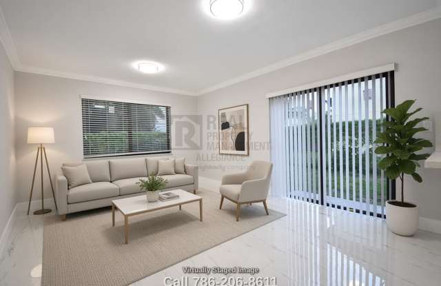 Fully Renovated 2-Bed, 2.5-Bath Townhome with Impact Windows & New Appliances Gallery 1