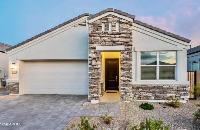 2045 E CHARLOTTE Drive photos photos