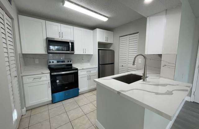 4055 West McNab Road photos photos
