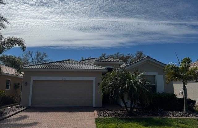 11711 BREADFRUIT LANE photos photos