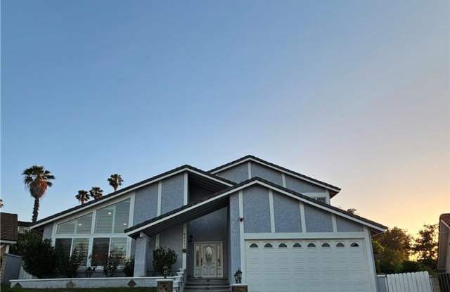 8439 Knollwood Court photos photos