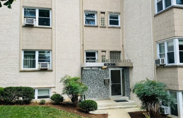 2339 40th Pl Nw - 2339 40th Pl NW, Washington, DC 20007