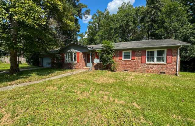 3 Bed 2 Bath Home Conveniently Located in Fayetteville photos photos 3 Bed 2 Bath Home Conveniently Located in Fayetteville photos photos