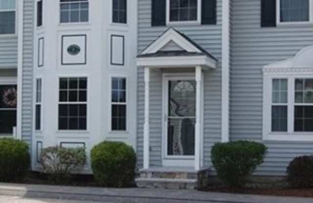 10 Merrimac Way - 10 Merrimac Way, Middlesex County, MA 01879