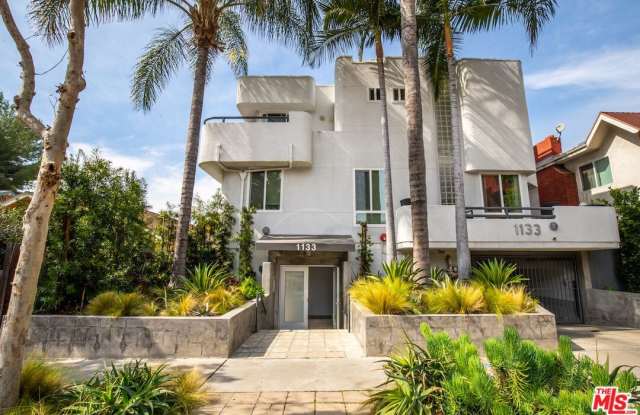 1131 N Formosa Ave - 1131 North Formosa Avenue, West Hollywood, CA 90046