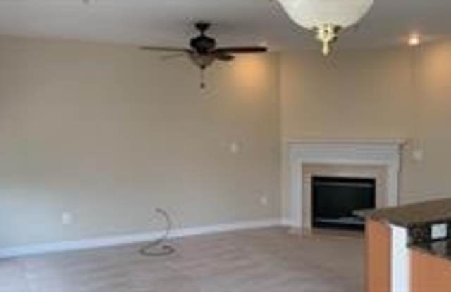 651 WHETSTONE GLEN STREET Gallery 4