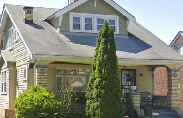 3996 E 154th St photos photos