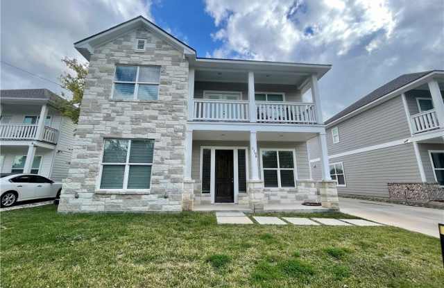 110 Sterling Street Unit A - 110 Sterling Street, College Station, TX 77840
