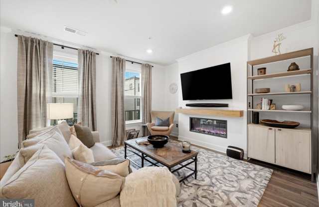 43428 STONEWOOD CROSSING Terrace Gallery 4