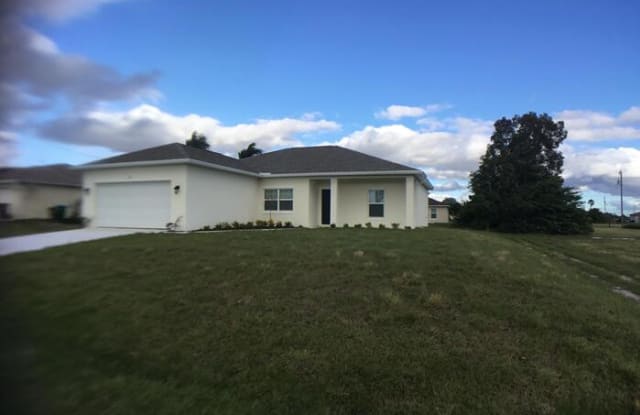 213 Northwest 23rd Avenue - 213 Northwest 23rd Avenue, Cape Coral, FL 33993