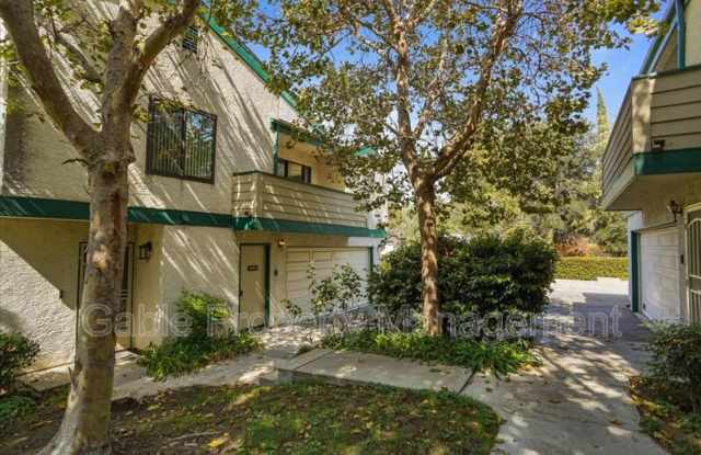 23530 Newhall Ave - 23530 Newhall Avenue, Santa Clarita, CA 91321