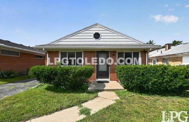 1818 Christian Ave. photos photos
