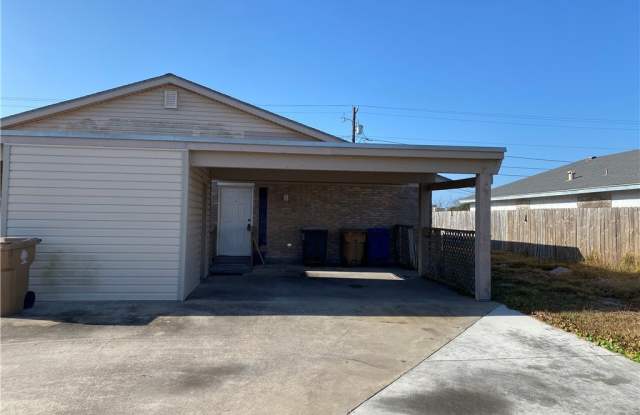 313 Easy Street unit: B photos photos