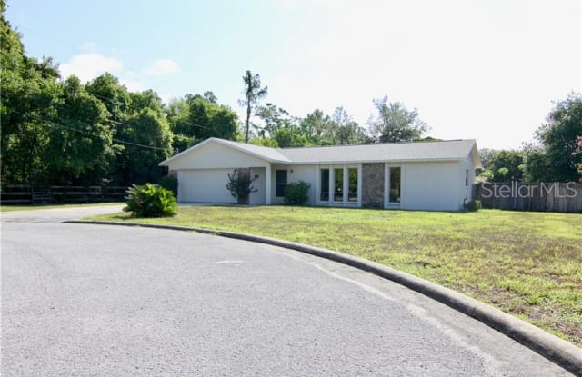 3001 N LAKEVIEW COURT - 3001 N Lakeview Ct, Eustis, FL 32726