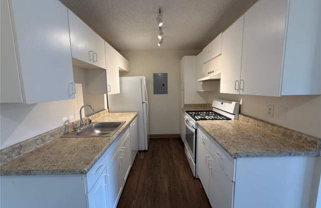 91-1309 Puamaeole Street unit: 35T photos photos