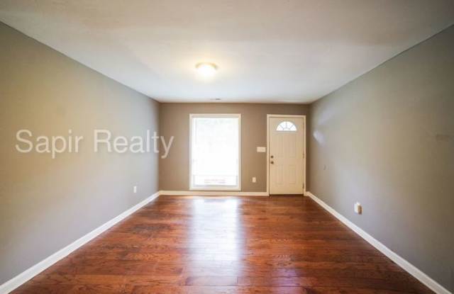 2260 Baywood Drive Southeast Gallery 2