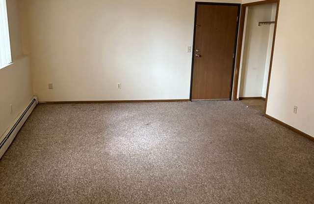 One Bedroom Gallery 3