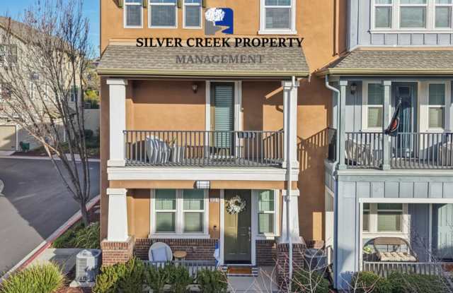 Beautiful Corner-Unit Townhome Near Downtown – 4 Bed | 3 baths photos photos Beautiful Corner-Unit Townhome Near Downtown – 4 Bed | 3 baths photos photos