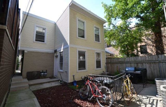 3712 Janssen - 3712 N Janssen Ave, Chicago, IL 60613