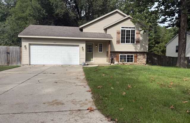 122 Summit Drive Gallery 1