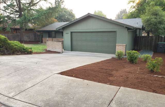 Move in Special! HALF OFF FIRST MONTHS RENT! photos photos