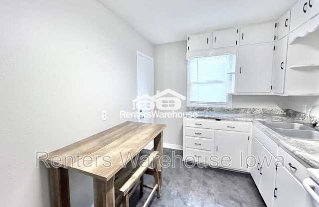 510 N 6th Ave E - 510 North 6th Avenue East, Newton, IA 50208