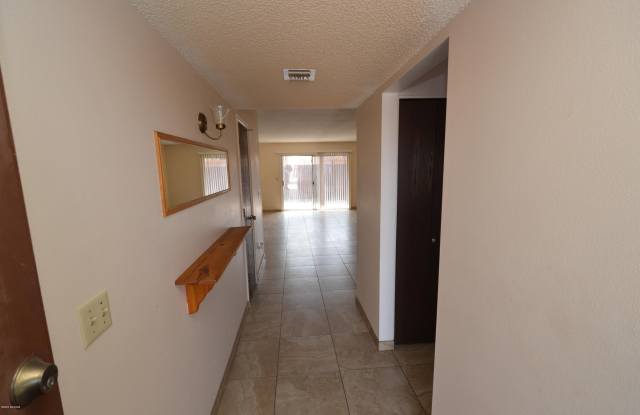 731 S Pantano Parkway Gallery 2