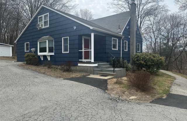 3983 Old Crompond Road - 3983 Old Crompond Road, Westchester County, NY 10567