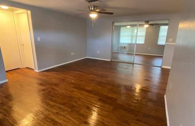 7510 ILEX DRIVE Gallery 2