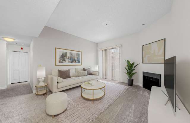 Diplomat Apartments Gallery 4