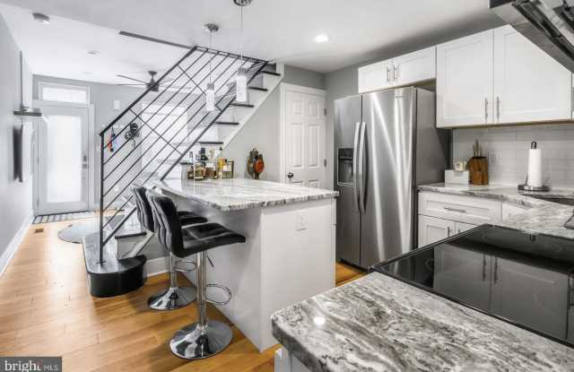 441 E FLORA STREET photos photos