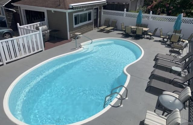 24 Trenton Avenue - 24 Trenton Avenue, Point Pleasant Beach, NJ 08742