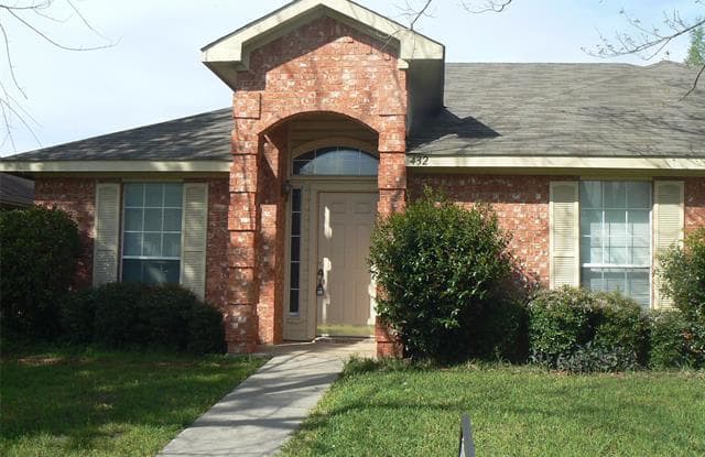 432 Beard Drive - 432 Beard Drive, Cedar Hill, TX 75104