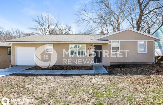 7813 Northeast 53rd Terrace - 7813 Northeast 53rd Terrace, Kansas City, MO 64119
