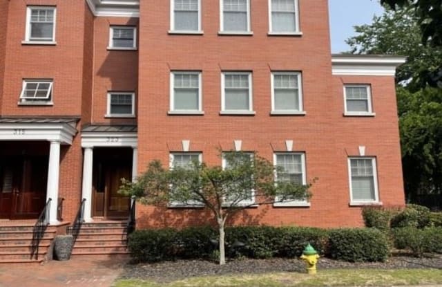 323 Yarmouth Street - 323 Yarmouth Street, Norfolk, VA 23510