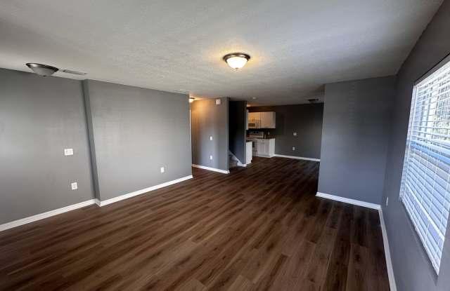 Spacious 4-Bed, 2.5-Bath Townhome – Minutes from the Indian River! Gallery 2