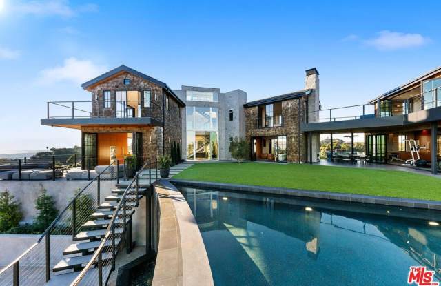 2020 Cyprean Dr Gallery 4