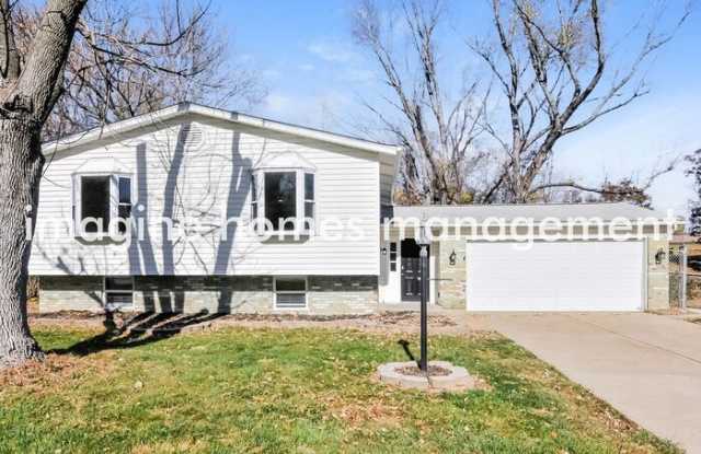 2 Roland Lane photos photos