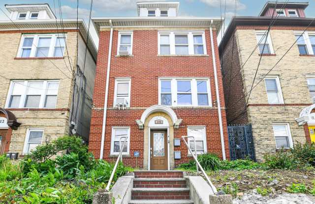610 COLUMBIA AVE photos photos