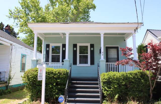 Charming Charleston Living ~ 3 bedroom / 2 bath photos photos