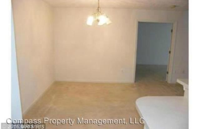 2002 Phillips Terrace #10 Gallery 3