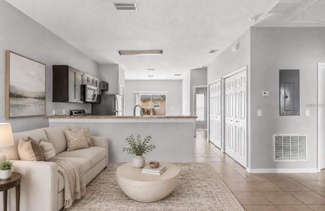 677 ROYALTY Court Gallery 4