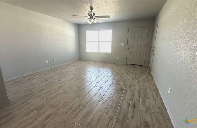 127 Cameron Drive Gallery 4