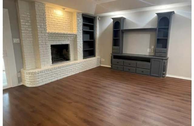 1213 Eastfield Drive Gallery 2