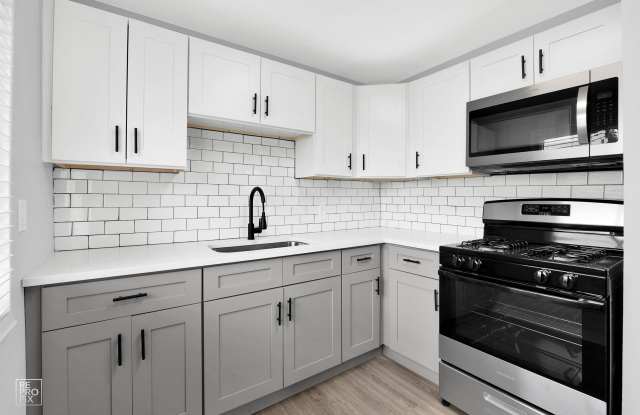 Oakwood Townhomes Gallery 2