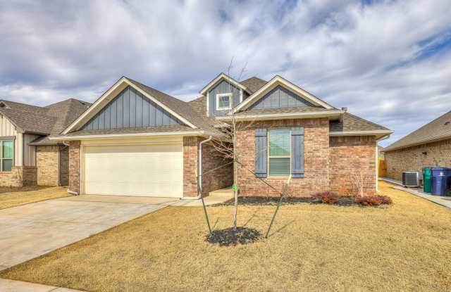 Newer Home in Ironstone + 3 bedrooms + 2 bathrooms + Edmond Schools photos photos
